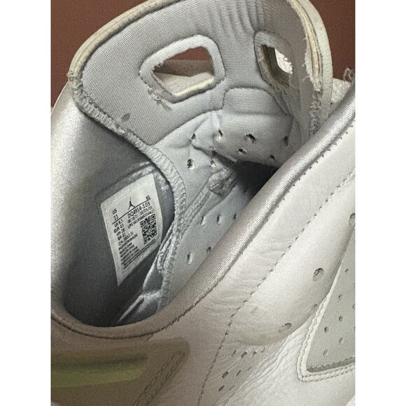 Jordan 6 Retro Mint Foam Size 11 main image 6